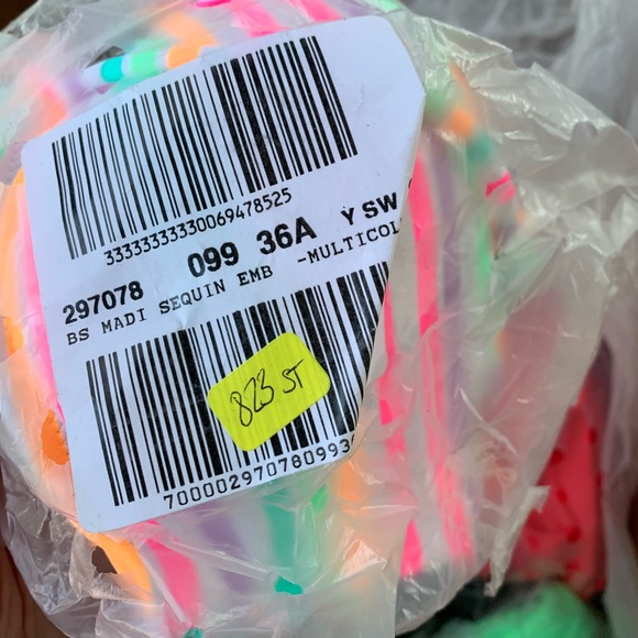 VS Multicolored Sequin Bikini Top Size 34A - Picture 6 of 6